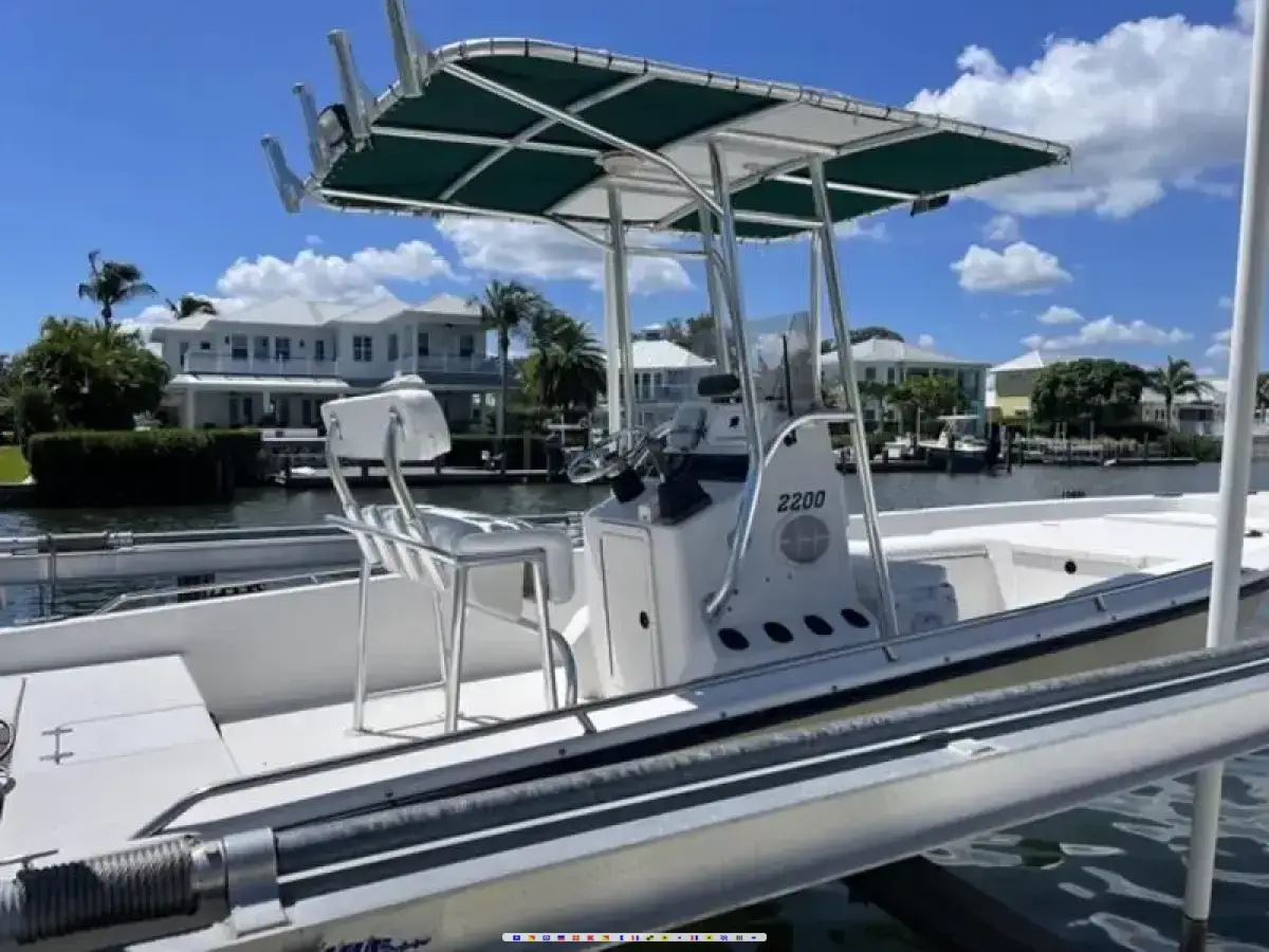 Pathfinder 2200 Pathfinder 2200