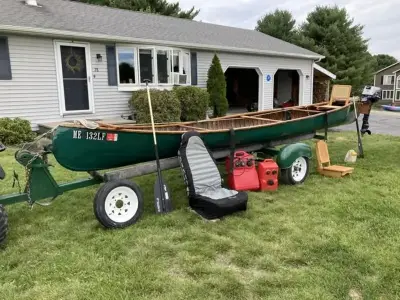 Wood Canvas Canoe 20 