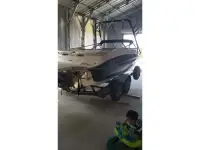 Glastron GXi 205e 