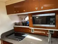 Sea Ray Sundancer 