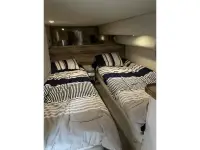 Cruisers 4270 