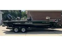 SeaArk BX220 