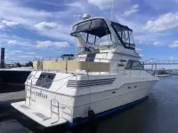 Sea Ray 410 Aft Cabin 