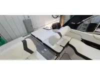 Regal 2300 Bowrider 