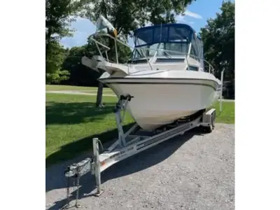 Grady White Gulfstream 232 