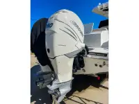 Boston Whaler Outrage 330 