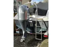Robalo R207