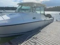 Mako Pilothouse 284 