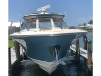 Grady White Freedom 325 