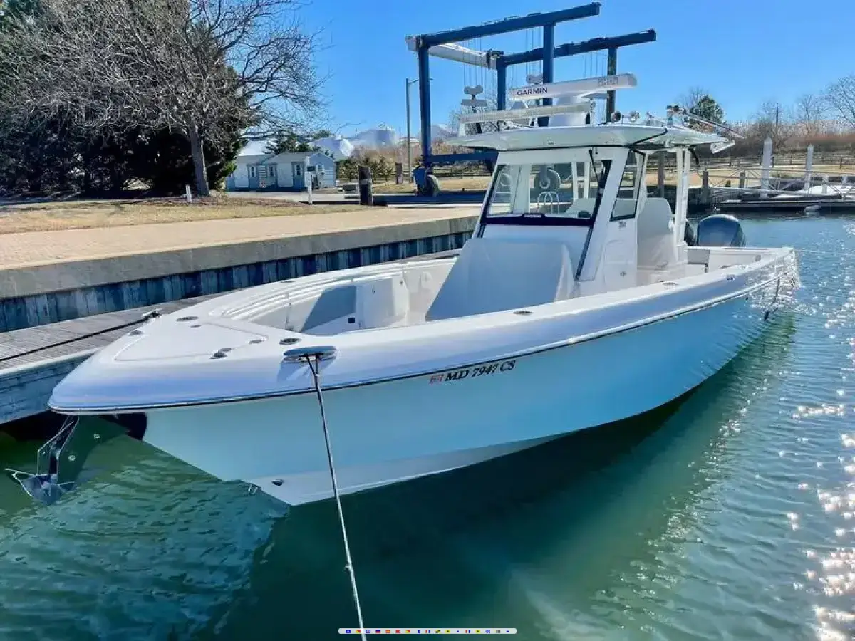 Everglades 335 CC 