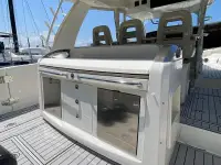 Boston Whaler 420 Outrage 