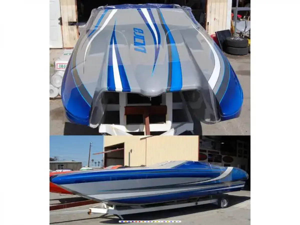 Ultra Custom Boats 27 Shadow 