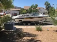 Four Winns Horizon 210