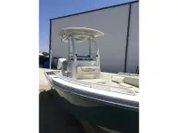Everglades 243CC