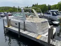 Rinker Fiesta Vee 320 