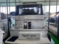 Carver 404 Cockpit Motor Yacht