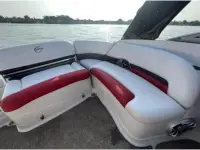Crownline Eclipse E4 