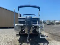 Bennington 22LSR