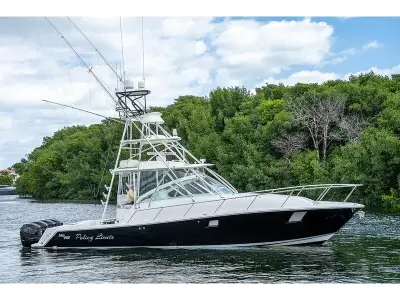 SeaVee 430 Express 