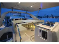 Aquila 44 Power CAT 