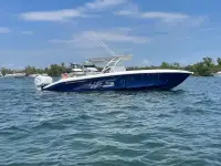 Midnight Express 37 Open 
