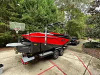 Axis T250