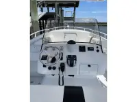 Intrepid 323 Cuddy 