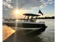 Robalo R272 