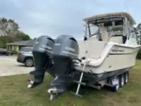 Grady White 330 Express