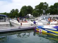 Sea Ray Sundancer 