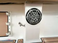 Fountain 38 CC 