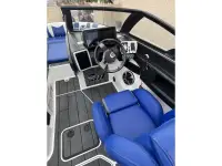 Malibu Wakesetter 23 MXZ