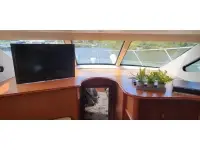 Silverton 35 Motor Yacht 