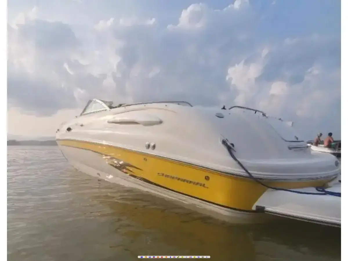 Chaparral 243 Sunesta Chaparral 243 Sunesta