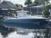 Century 320 offshore 