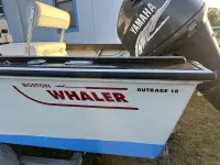 Boston Whaler Outrage 