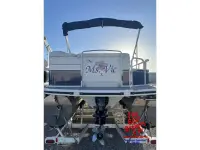 Crestliner 2685 LSI Pontoon Boat