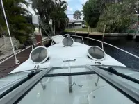 Century 3200 Offshore Walk Around 