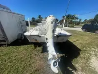 Mako 18 Center Console