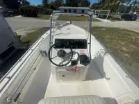 Mako 18 Center Console