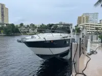 Bayliner 300 Cruiser 