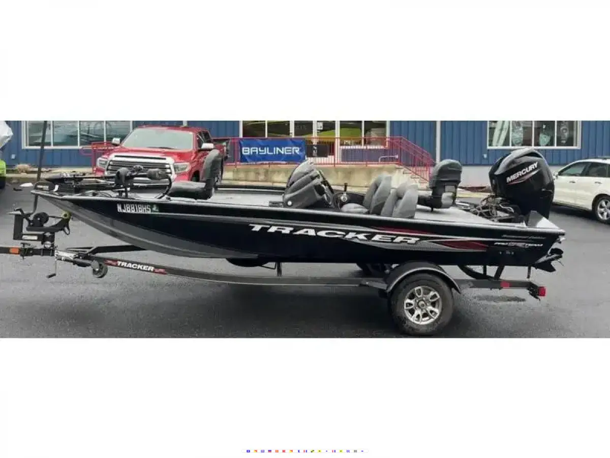 Tracker 175 Pro Team 