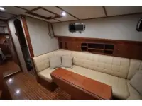 Grand Banks 49 Eastbay Hard Top 