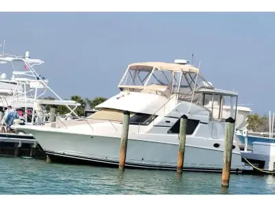 Silverton 392 Motor Yacht 