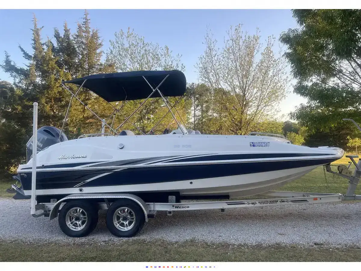 Godfrey Hurricane Sundeck Sport Series SS 202 