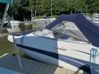 Rinker 232 Captiva BR