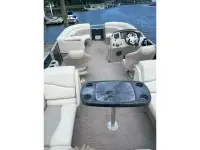 Bennington 22ssrx 