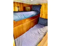 Cheoy Lee FLY BRIDGE MOTOR YACHT