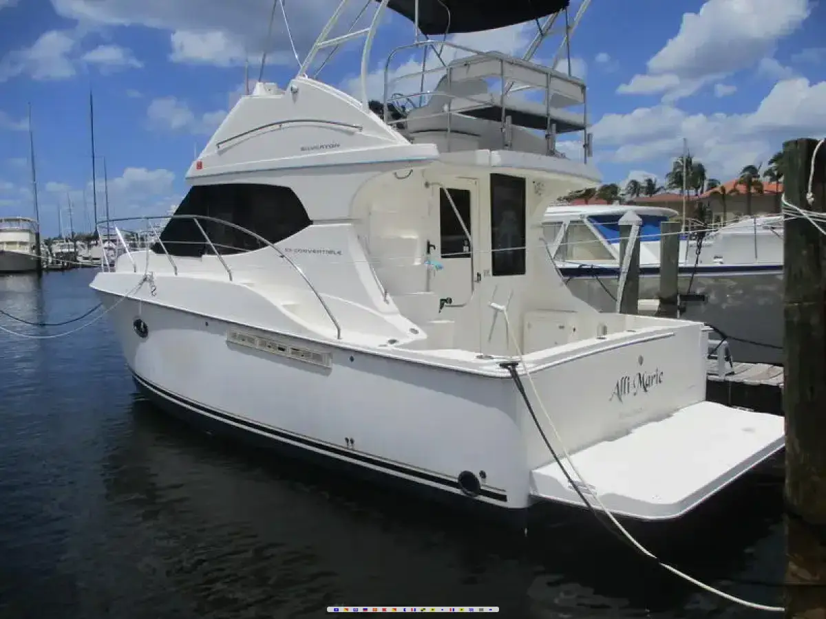 Silverton 33 Covertible 