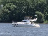 Sealine T47 